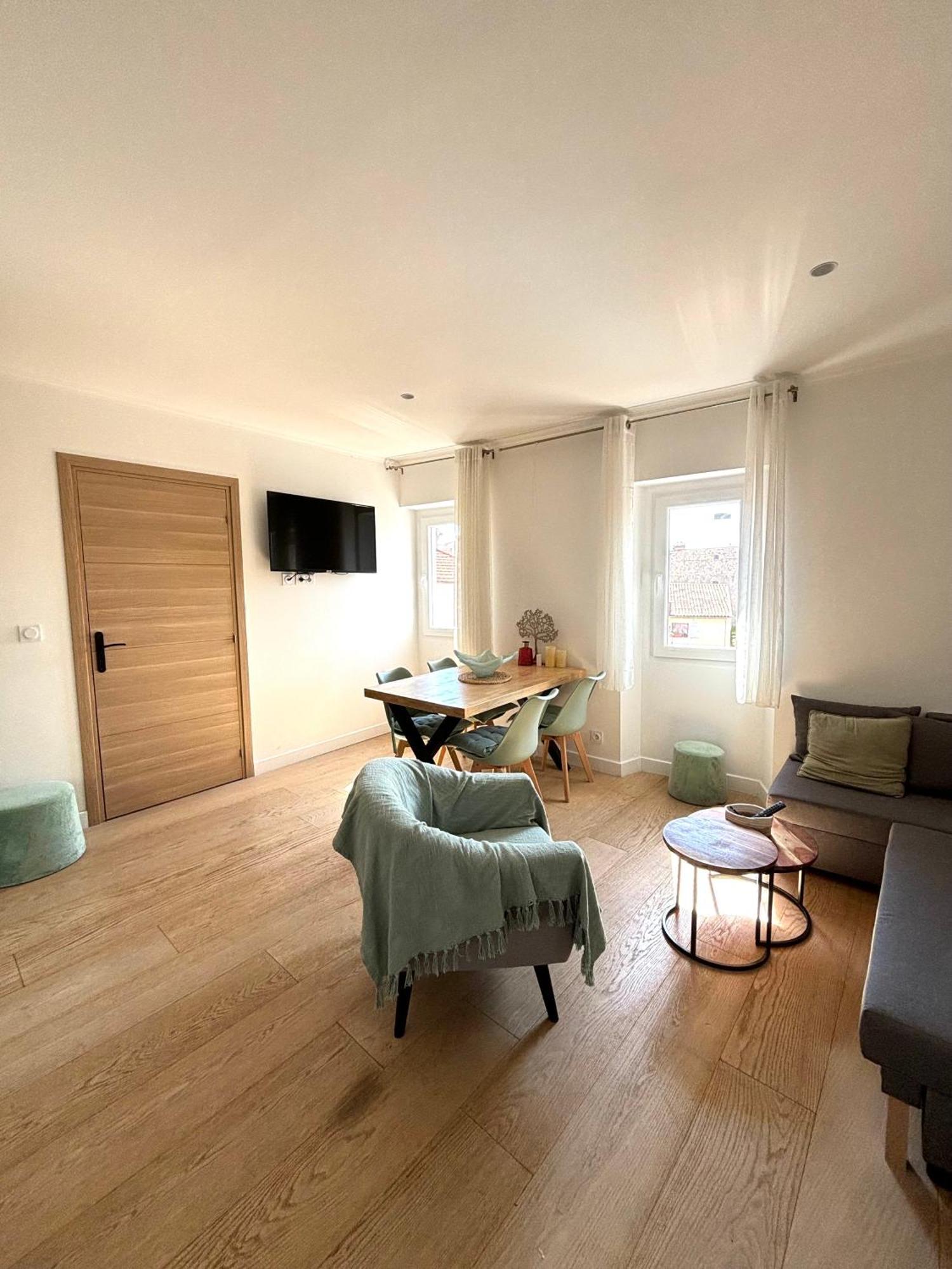Duplex Old Town Antibes - New ! Apartment Bagian luar foto